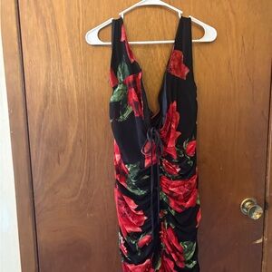 Forever 21 Black and Red Floral Dress size 3x